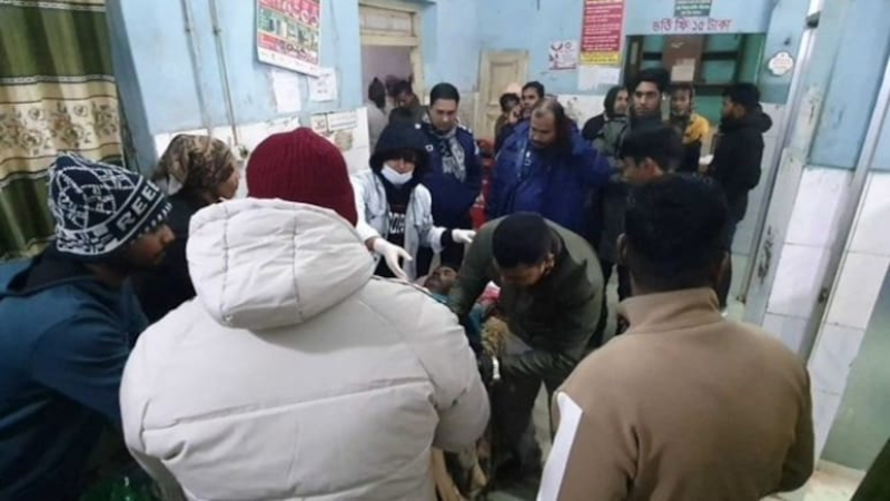 Hindu Man Attacked Set On Fire In Bangladesh Escapes By Jumping Into Pond 1