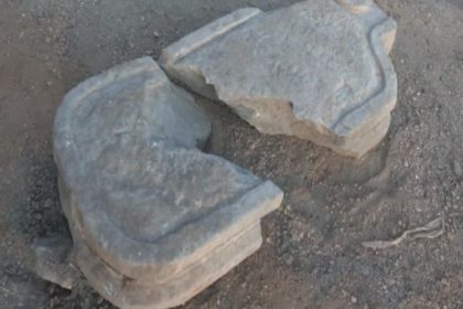 Lakkundi Excavation The Archeology Department has fully excavated the Panipeeth of Shivalinga 1