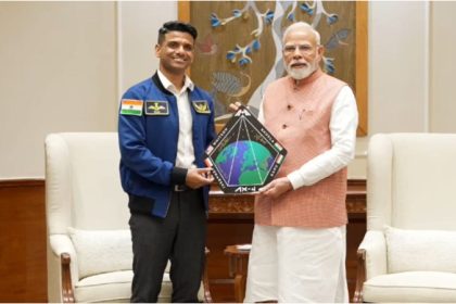 Shubhanshu Shukla and Modi