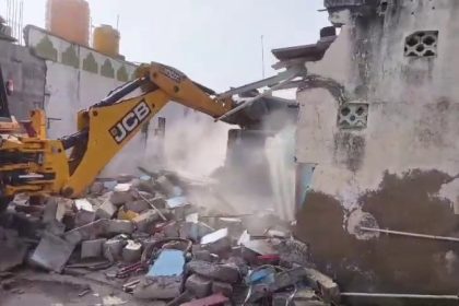Thanisandra Demolition