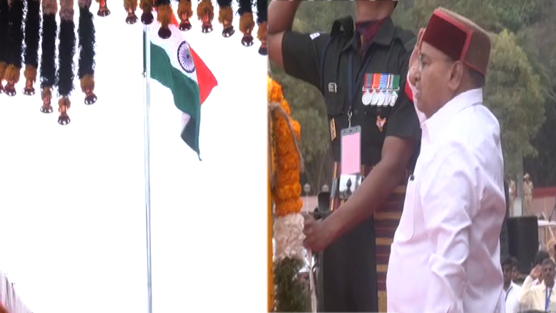 77ನೇ ಗಣರಾಜ್ಯೋತ್ಸವ ಸಂಭ್ರಮ – ಬೆಂಗಳೂರಿನಲ್ಲಿ ರಾಜ್ಯಪಾಲ ಗೆಹ್ಲೋಟ್ರಿಂದ ಧ್ವಜಾರೋಹಣ 2 Thawar Chand Gehlot 2