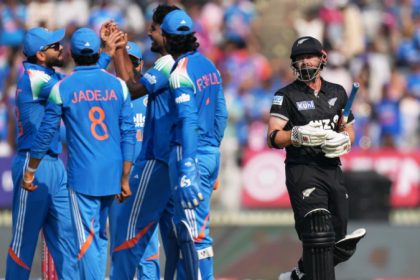 cricket news India vs New Zealand 1st ODI india need 301 runs to win