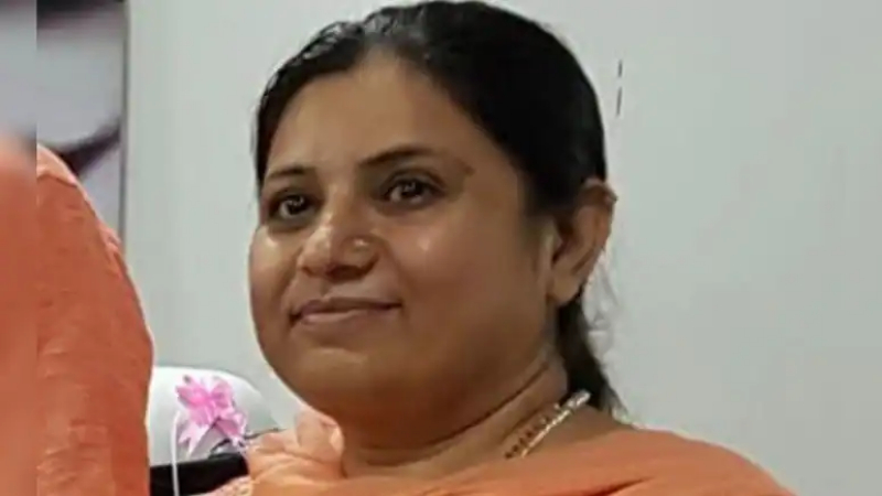 delhi women shot dead