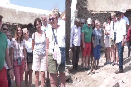 french tourists visits lakkundi excavation site