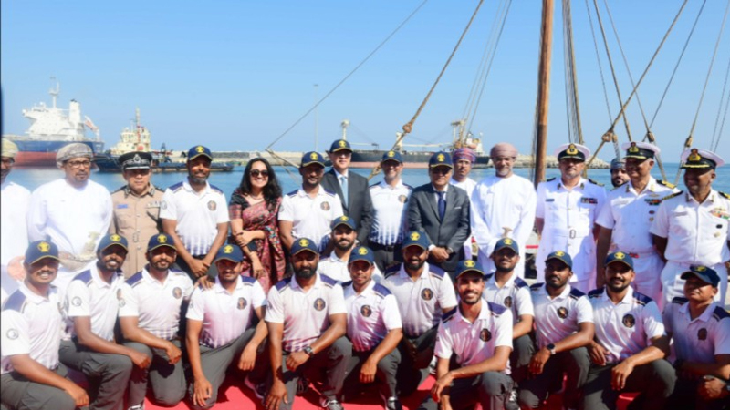 ಗಾಳಿ ಸಹಾಯದಿಂದಲೇ ಒಮನ್ ತಲುಪಿದ ಕೌಂಡಿನ್ಯ ನೌಕೆ - 16 ದಿನಗಳಲ್ಲಿ 1,400 ಕಿಮೀ ಸಮುದ್ರಯಾನ 4 kaundinya team