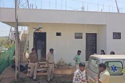 room filled with smoke from a stove one dead 6 sick in Dharwad