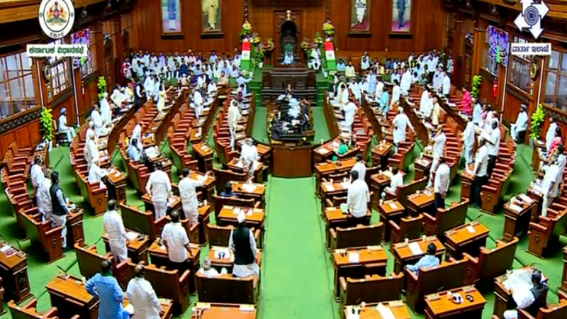 ಪೆನ್ಡ್ರೈವ್ ನನ್ನ ಬಳಿ ಇದೆ - ಸದನದಲ್ಲಿ ವಿಪಕ್ಷ ನಾಯಕ ಆರ್. ಅಶೋಕ್ ಹೊಸ ಬಾಂಬ್ 4 Assembly Session