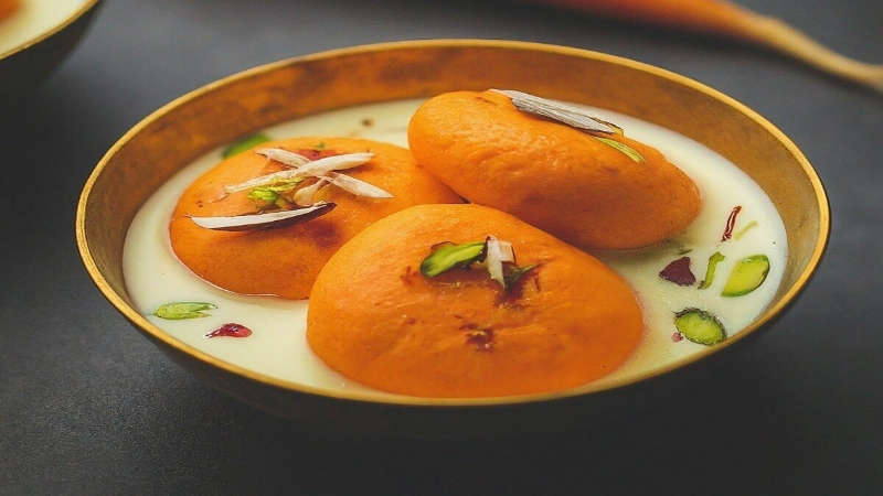 ಸ್ವೀಟ್ ಪ್ರಿಯರಿಗಾಗಿ ಕ್ಯಾರೆಟ್ ರಸ್ಮಲೈ 3 Carrot Rasmalai 2