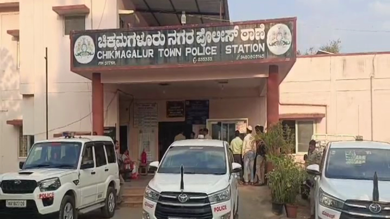 ಸ್ನೇಹಿತೆ ಜೊತೆಗಿದ್ದ ಅಪ್ರಾಪ್ತನ ಮೇಲೆ ಅನ್ಯಕೋಮಿನ ಯುವಕರಿಂದ ನೈತಿಕ ಪೊಲೀಸ್ಗಿರಿ - ನಾಲ್ವರು ಅರೆಸ್ಟ್ 1 Chikkamagaluru Police