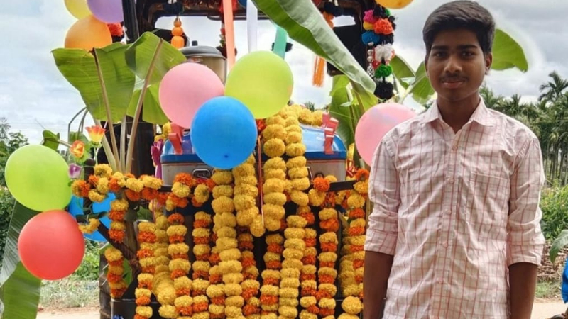 Chitradurga Student Suicide In Residential School 1