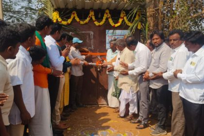 Dalits denied haircuts Government opens barber shop Gadag 2