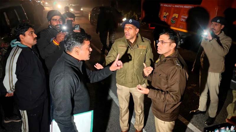 Delhi Police 1 2