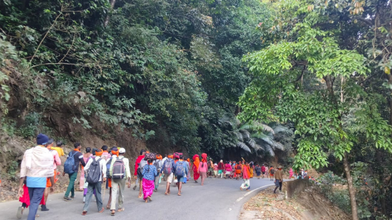 ಚಾರ್ಮಾಡಿ ದಟ್ಟಡವಿ ಮಧ್ಯೆ ಆನೆ, ಅಪಘಾತದ ಆತಂಕದಲ್ಲಿ ಮಂಜುನಾಥನ ಭಕ್ತರ ಪಾದಯಾತ್ರೆ! 5 Dharmasthala Padayatra