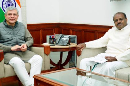 H.D.Kumaraswamy Ashwini Vaishnaw