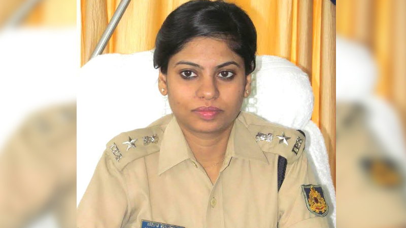 IG Vartika katiyar 1