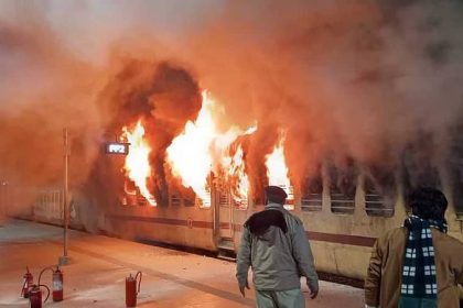 Katwa Azimganj passenger train coach catches fire