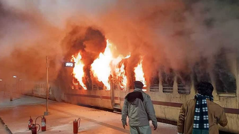 Katwa Azimganj passenger train coach catches fire