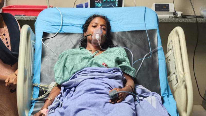 Mother kills three children and drinks poison Badami Bagalkote 1