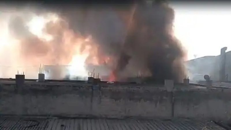 ರಾಜಸ್ಥಾನದ ಕೆಮಿಕಲ್ ಫ್ಯಾಕ್ಟರಿಯಲ್ಲಿ ಸ್ಫೋಟ - 7 ಮಂದಿ ಸಾವು, ಹಲವರು ಸಿಲುಕಿರುವ ಶಂಕೆ 1 Rajasthan Bhiwadi Blast