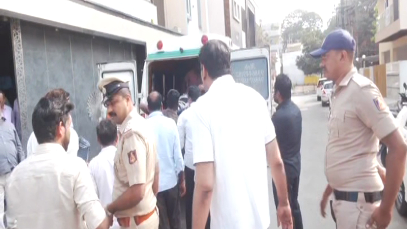 Retired BBMP officer commits suicide due to fear of CBI 3
