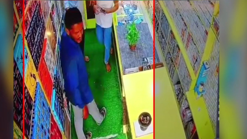 Shop owner stabbed Hindu organizations protest in Chitradurga 1