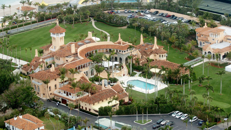 US Secret Service agents killed man trying to unlawfully enter DonaldTrumps Mar a Lago resort in West Palm Beach Florida