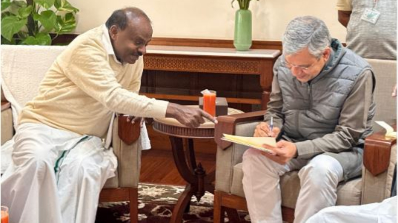 h.d.kumaraswamy ashwini vaishnaw 1