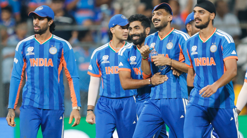 Axar Patel 1 7
