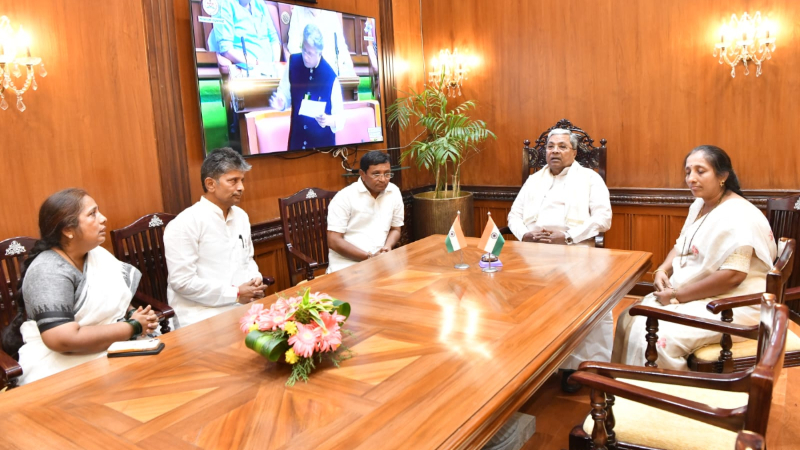 Bagalkote by election CM Siddaramaiah meeting with HY Meti Family 1