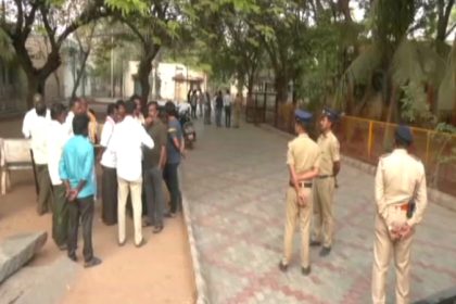 Ballari Police Arrest A Minor Who Had Attacked 8 Children and Hostel Warden With Iron Rod