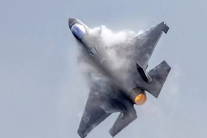 Israeli F 35 shoots down Iranian YAK 130 fighter jet