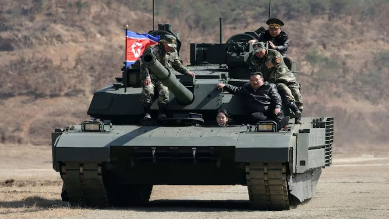 Kim Jong un 1 2