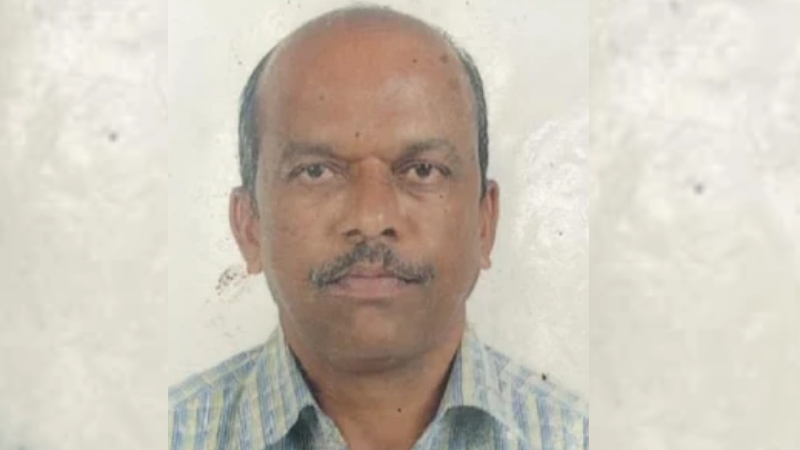 ಹೊಳೆಹೊನ್ನೂರಲ್ಲಿ ಉಪನ್ಯಾಸಕ ನಿಗೂಢ ಸಾವು - ಹೊತ್ತಿ ಉರಿಯುತ್ತಿದ್ದ ಸ್ಥಿತಿಯಲ್ಲಿ ಶವ ಪತ್ತೆ 1 Lecturer body found in burnt condition in Shivamogga Holehonnuru