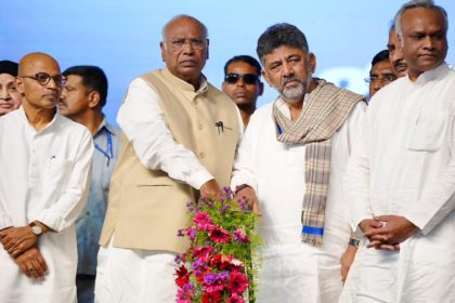 Mallikarjun Kharge DK Shivakumar Priyank Kharge