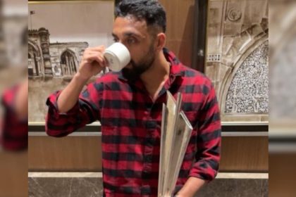 T20 World Cup Final Varun Chakravarthy Mocks Pakistan With Another Tea Cup Photo