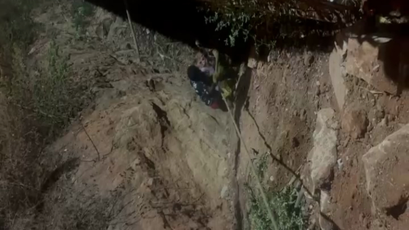 women falls pit bengaluru