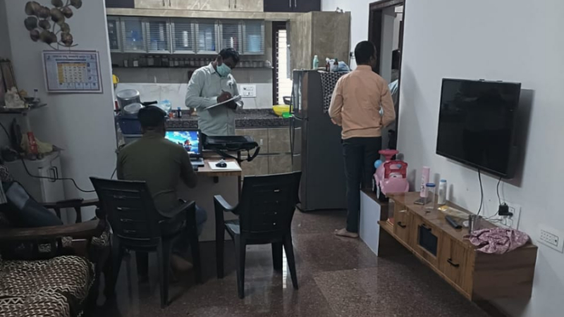 Chitradurga Nirmithi Kendra Former Accountant Lokayukta Raid 1