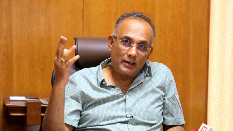 Dinesh Gundurao 1 2