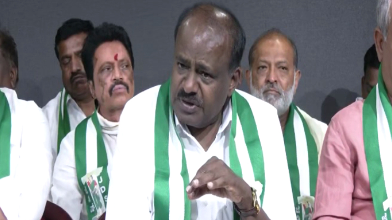 HD Kumaraswamy
