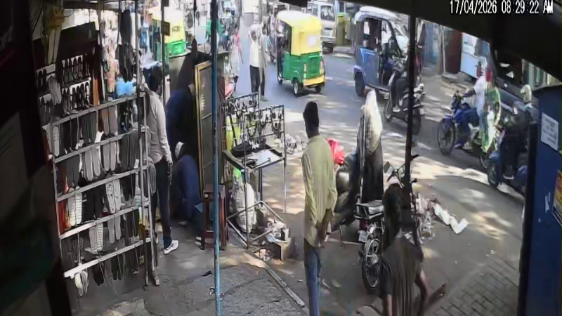 Hi tech thieves arrested for stealing copper wire while wearing BSNL uniforms bengaluru Police