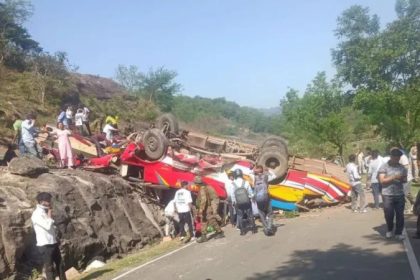 Jammu Kashmir Udhampur Bus Overturn