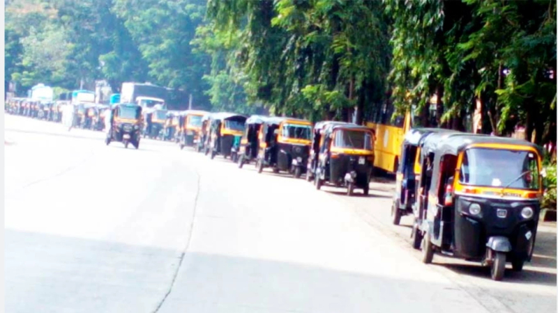 ಮೇ 1 ರಿಂದ ಮಹಾರಾಷ್ಟ್ರದಲ್ಲಿ ಆಟೋ, ಟ್ಯಾಕ್ಸಿ ಚಾಲಕರಿಗೆ ಮರಾಠಿ ಕಡ್ಡಾಯ - ಇಲ್ಲದಿದ್ದರೆ ಲೈಸೆನ್ಸ್ ರದ್ದು 1 Marathi mandatory for rickshaw and taxi drivers in Maharashtra from May 1 Pratap Sarnaik RTO
