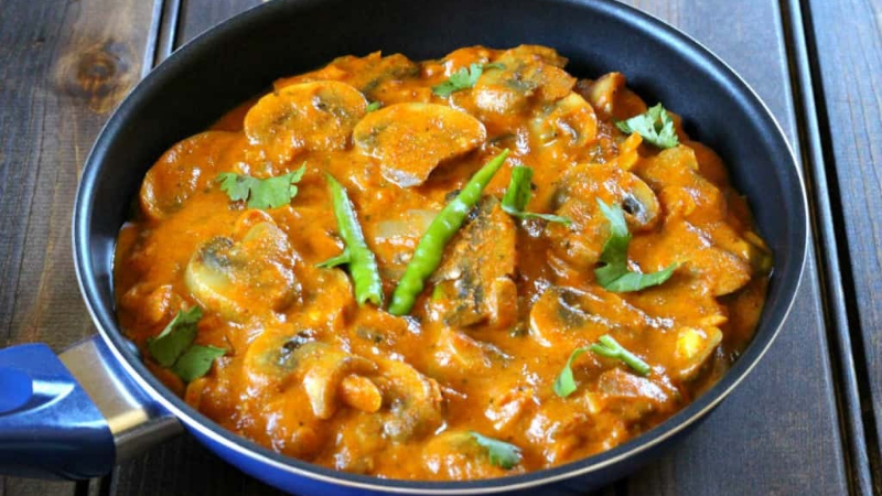 Mushroom masala 1