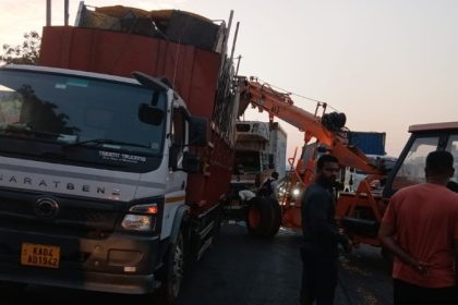 Nelamangala Lorry Accident
