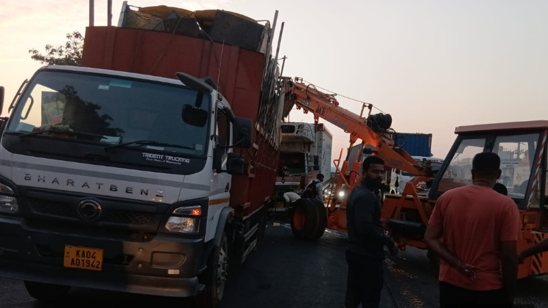 Nelamangala Lorry Accident