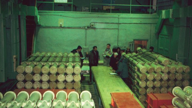 ಇರಾನ್ನ ಯುರೇನಿಯಂ ಮೇಲೆ ಟ್ರಂಪ್ ಕಣ್ಣಿಟ್ಟಿದ್ದೇಕೆ? - 32 ವರ್ಷಗಳ ಹಿಂದಿನ ʻಸಫೈರ್ʼ ಸೀಕ್ರೆಟ್ ಆಪರೇಷನ್ ರಿಪೀಟ್ ಆಗುತ್ತಾ? 9 Project Sapphire