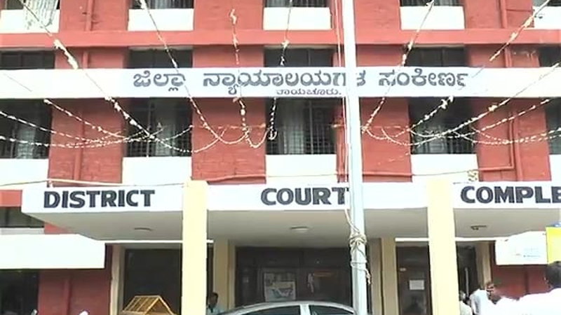 Raichur Manvi Court