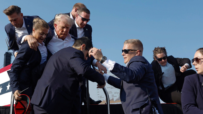 trump attack rally 4