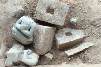 ASI Excavation in Hampi Beheaded Alwar idols discovered 3
