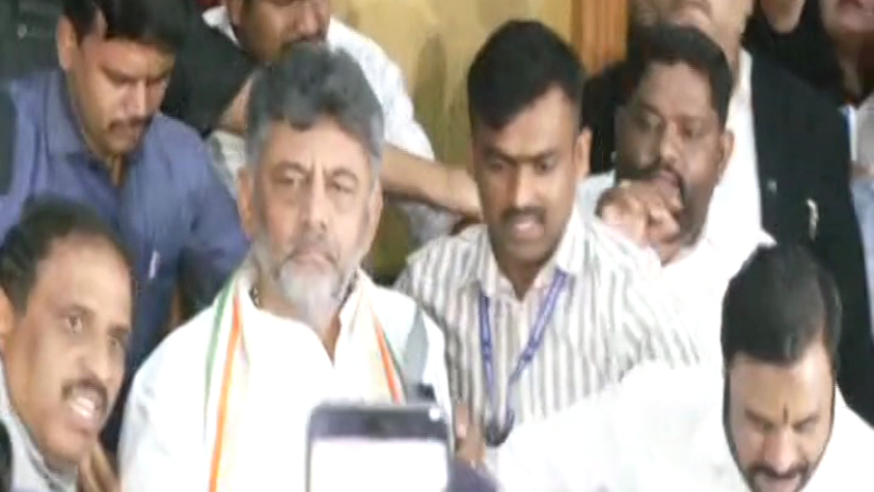 DK Shivakumar 1 2